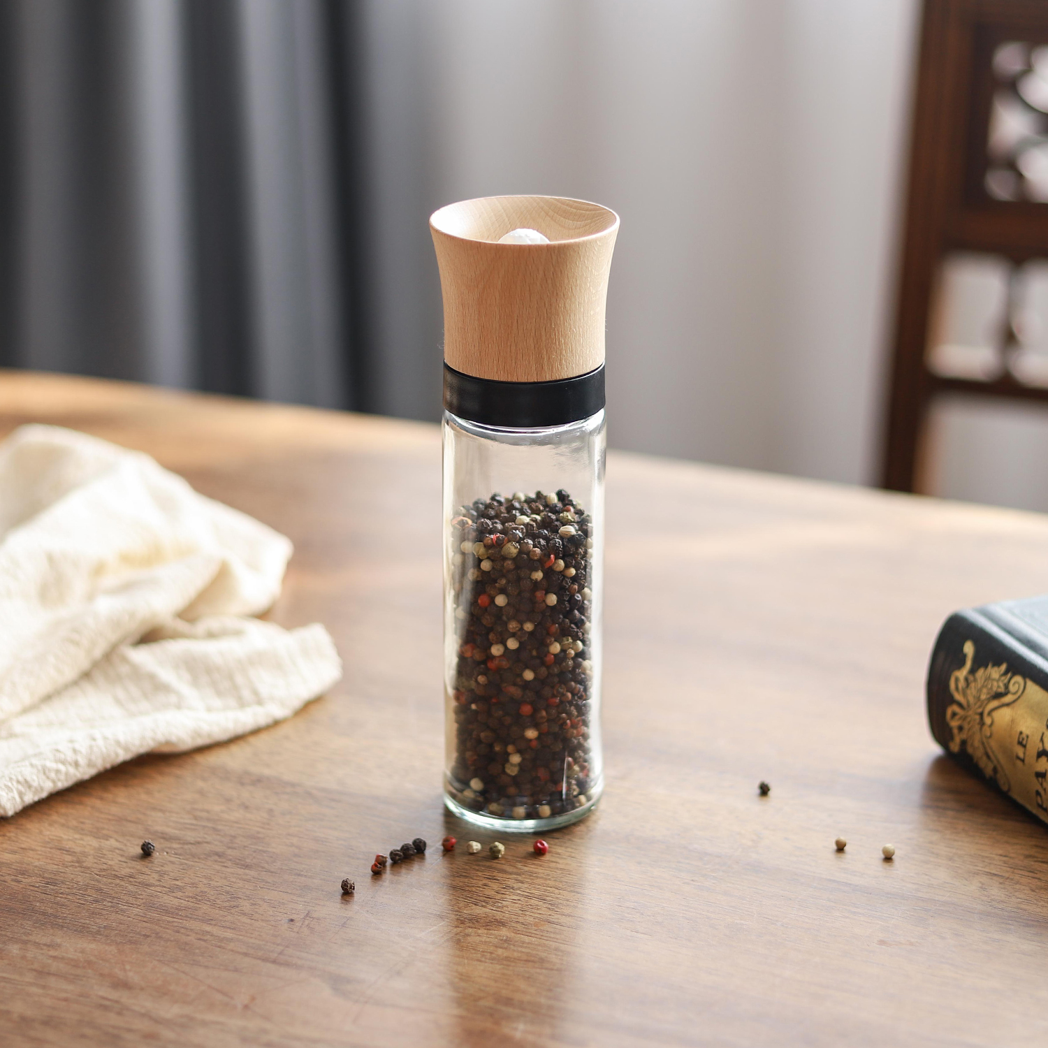 Adjustable Natural Wood Salt Pepper Grinder with Large Capacity