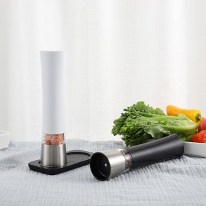 ODM IF Award-Winning Spice Shake-Shake Crusher Set